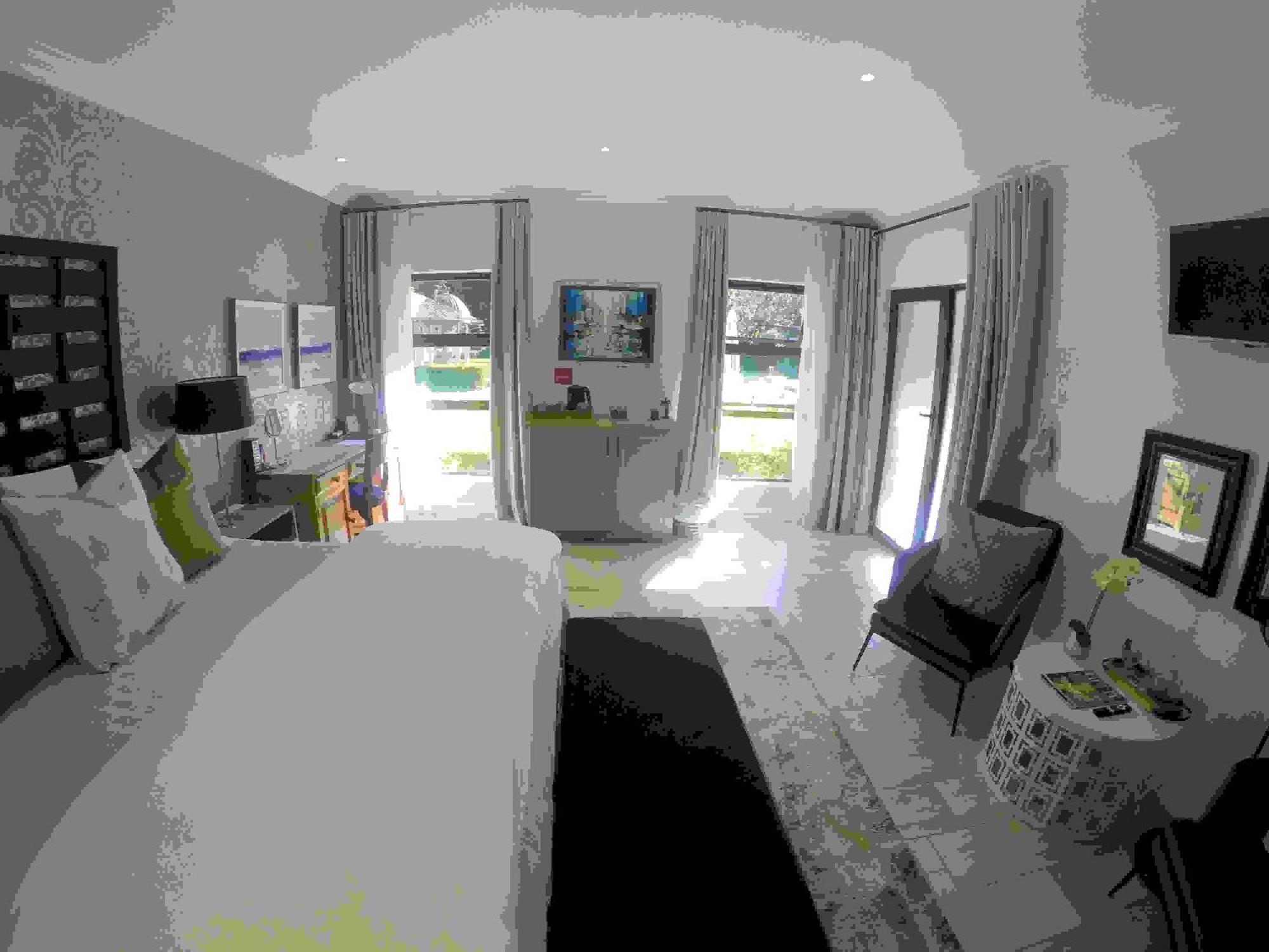 58 On Hume Bed & Breakfast Johannesburg Bagian luar foto
