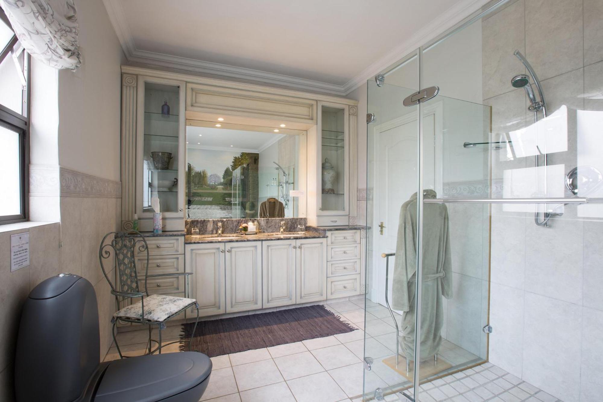 58 On Hume Bed & Breakfast Johannesburg Bagian luar foto