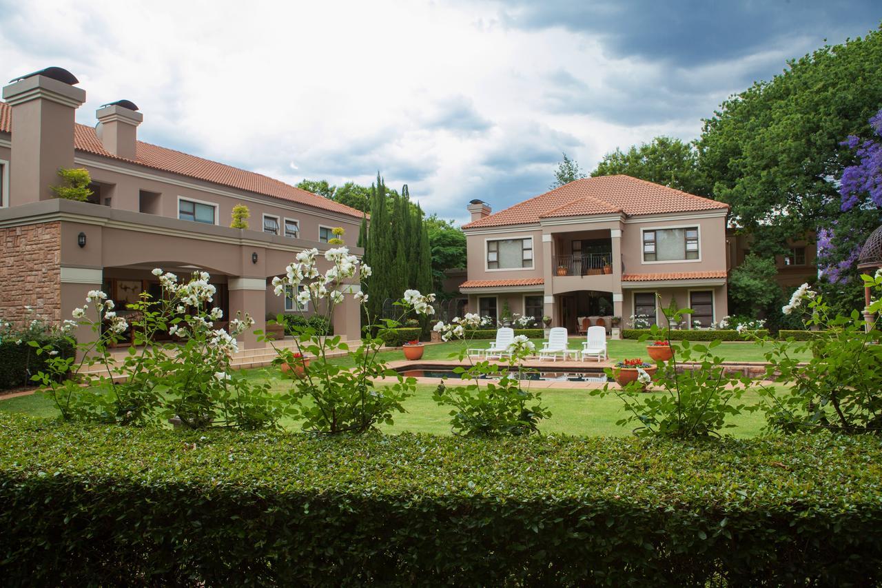 58 On Hume Bed & Breakfast Johannesburg Bagian luar foto