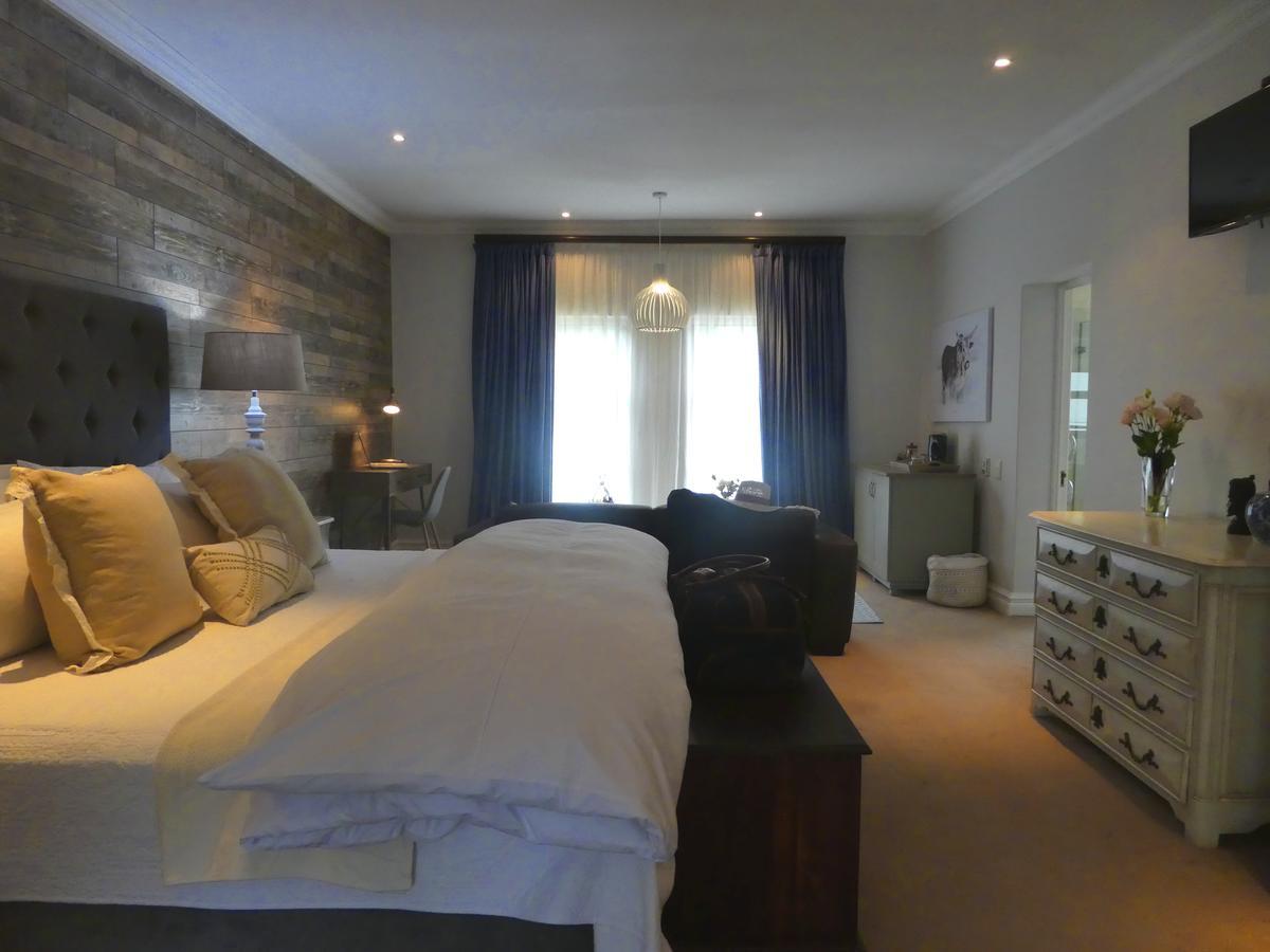 58 On Hume Bed & Breakfast Johannesburg Bagian luar foto